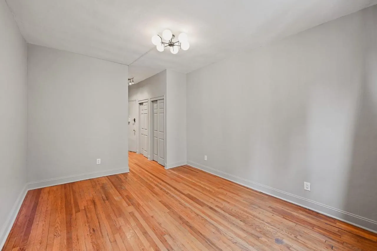 Apartment 385: Upper East Side New York