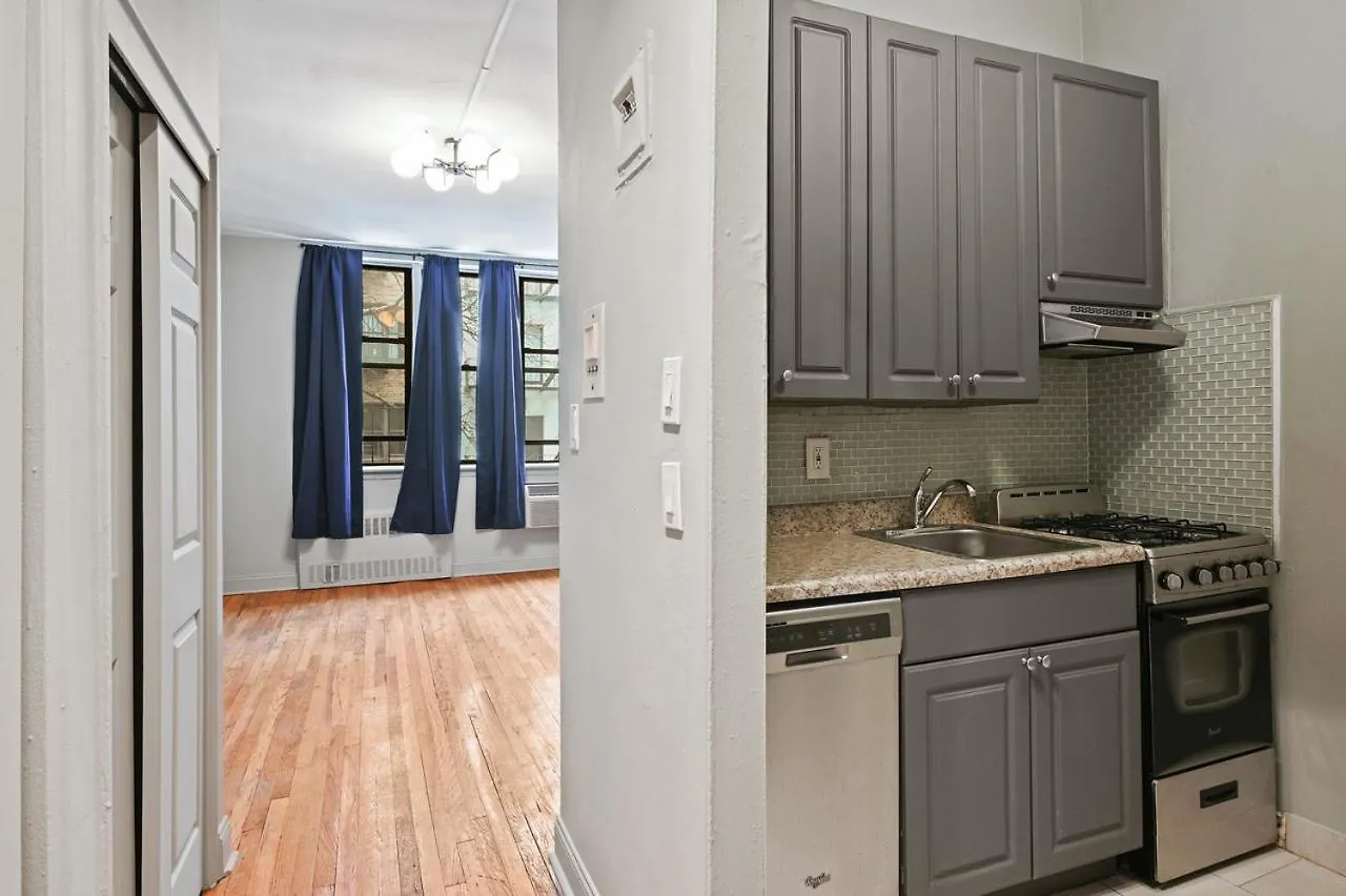 Apartment 385: Upper East Side New York