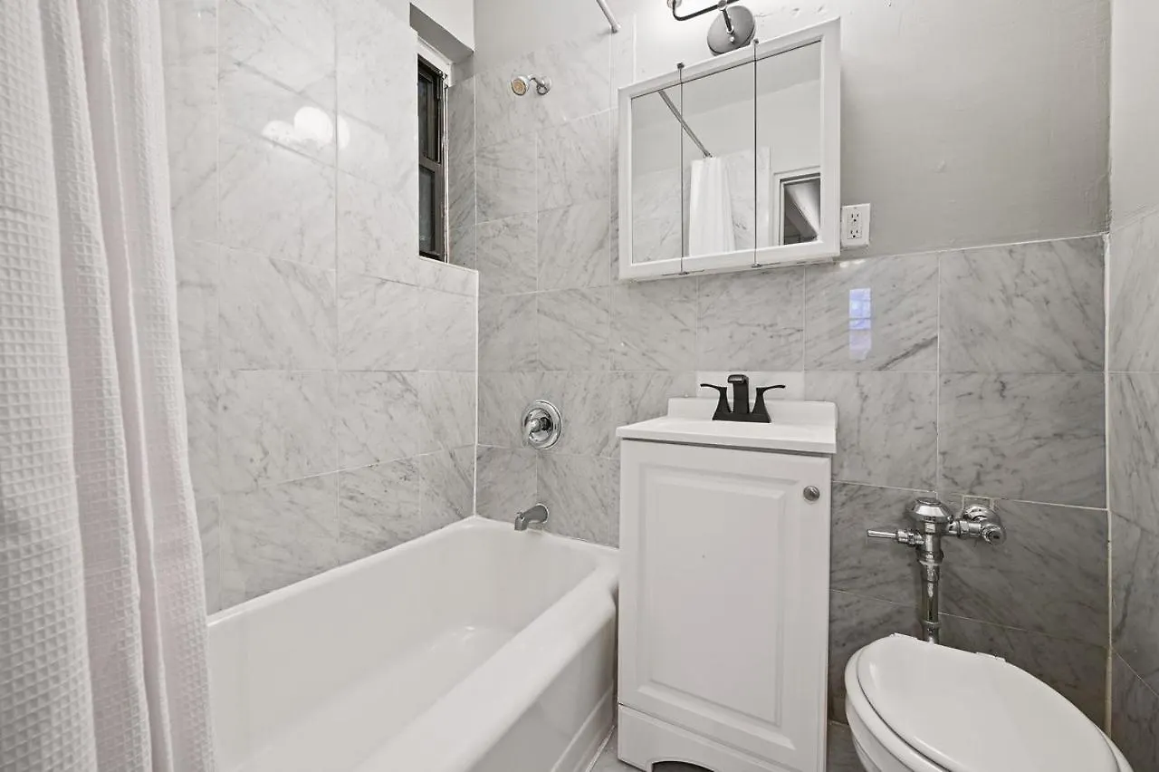 Apartment 385: Upper East Side New York 0*,  United States